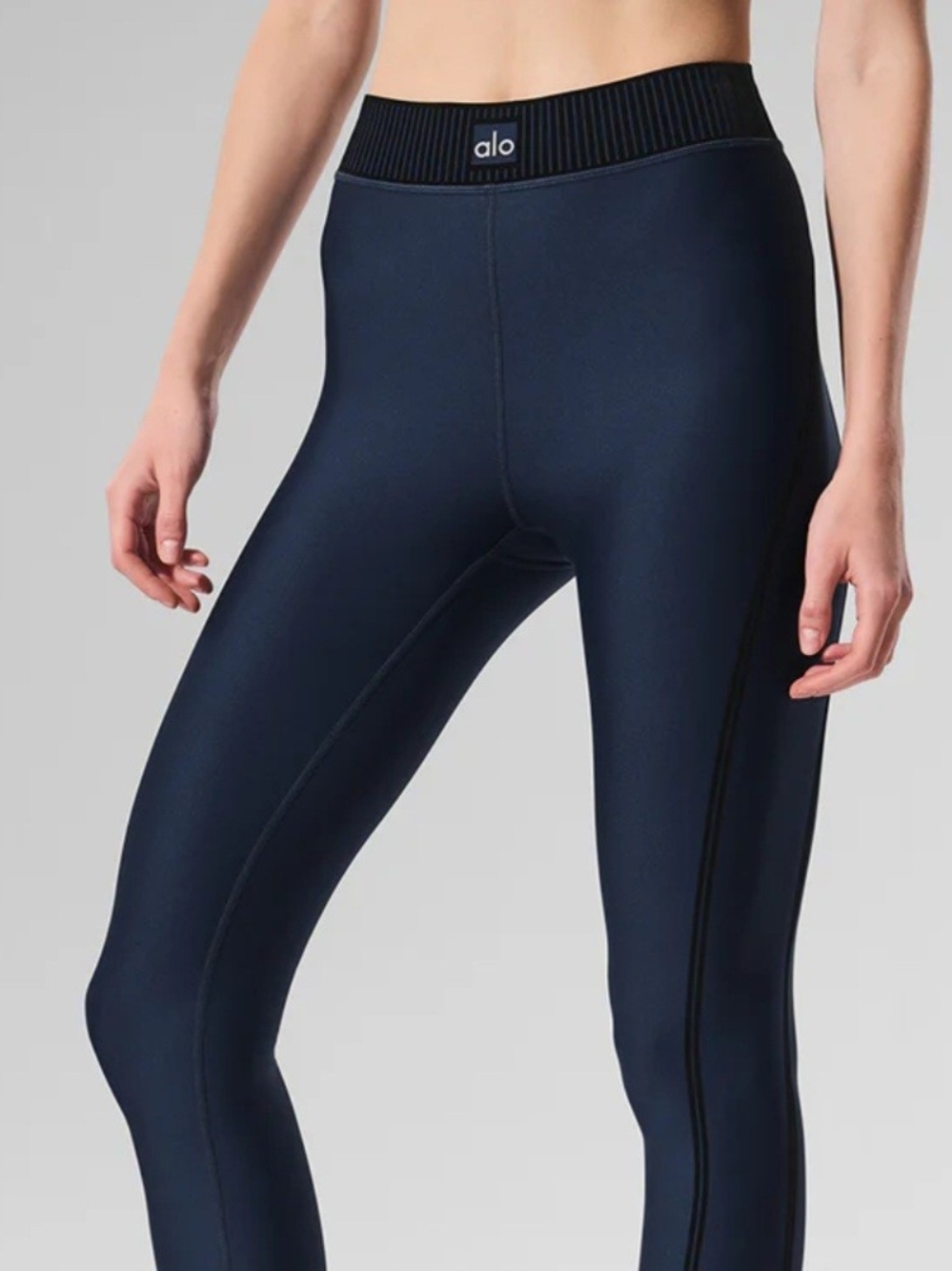 ALO Yoga Airlift High-Waist 7/8 Line Up Legging